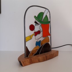 Clown au pipeau: lampe en vitrail Tiffany