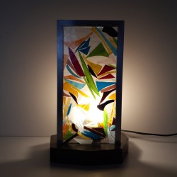 Variation: lampe en vitrail à verres flottants