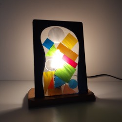 Géométrie: lampe en vitrail à verres flottants