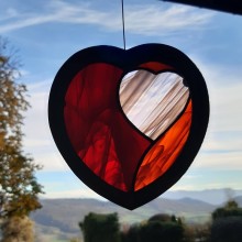 Coeur: mobile à suspendre : Rouge, rose et orange dans son cadre bois