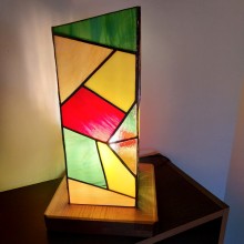 Lampe en vitrail Tiffany: " La QUADRY"