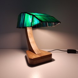 Sérieuse: lampe en vitrail Tiffany
