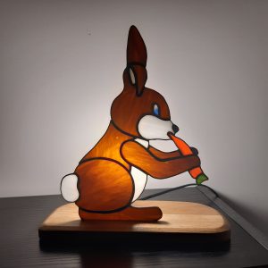 Lampe en vitrail Tiffany : En pleine dégustation