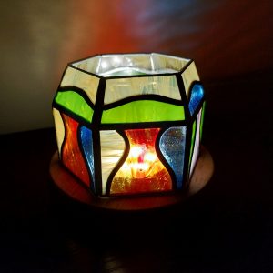 Lampe vitrail Tiffany autonome : Confidence