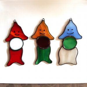 Mobile à suspendre en vitrail Tiffany : Petit rigolo